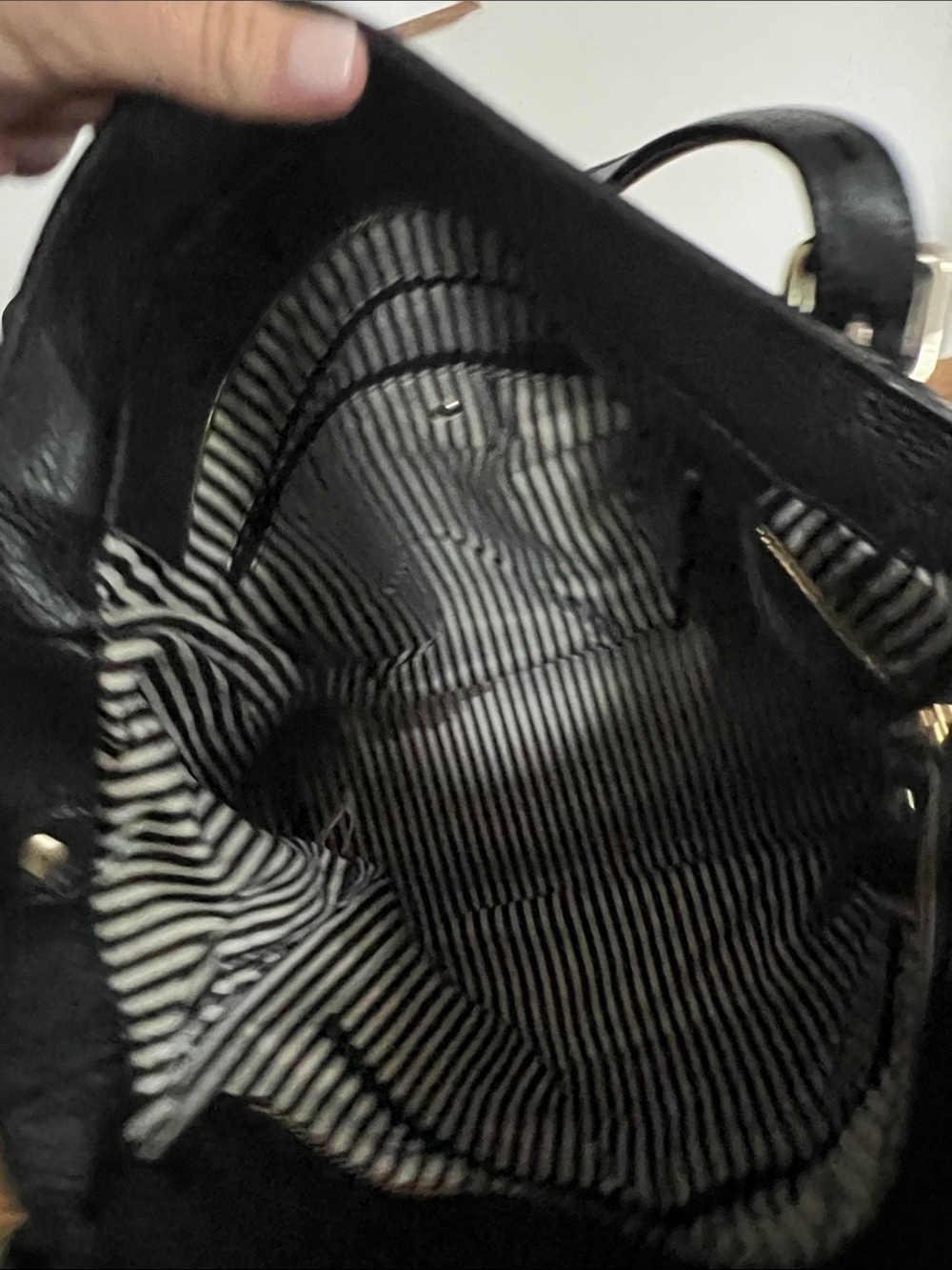 kate spade Black Pebbled Leather Shoulder Bag with Gold Hardware - Picture 7 of 10